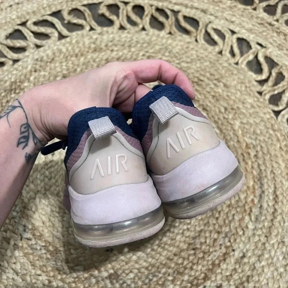 Nike Air Max Motion 2 Womens Blue/Pink Running Shoes Sz 7.5 - Picture 4 of 7